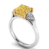 2.23ct Cushion Cut Natural Diamond Engagement Ring in 18ct Yellow Gold / Platinum